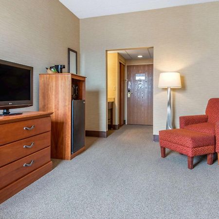 Quality Inn & Suites Mansfield Eksteriør bilde