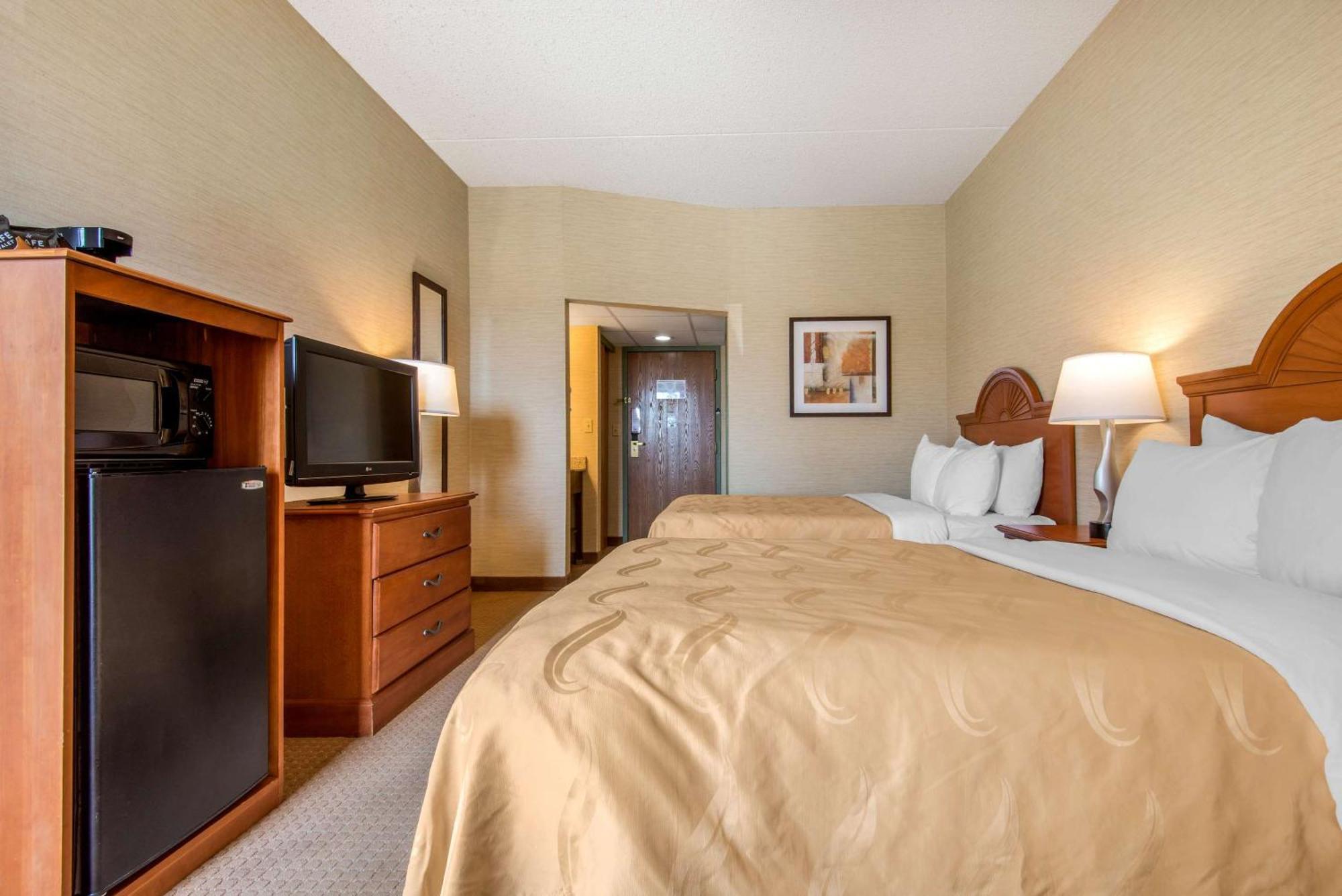 Quality Inn & Suites Mansfield Eksteriør bilde