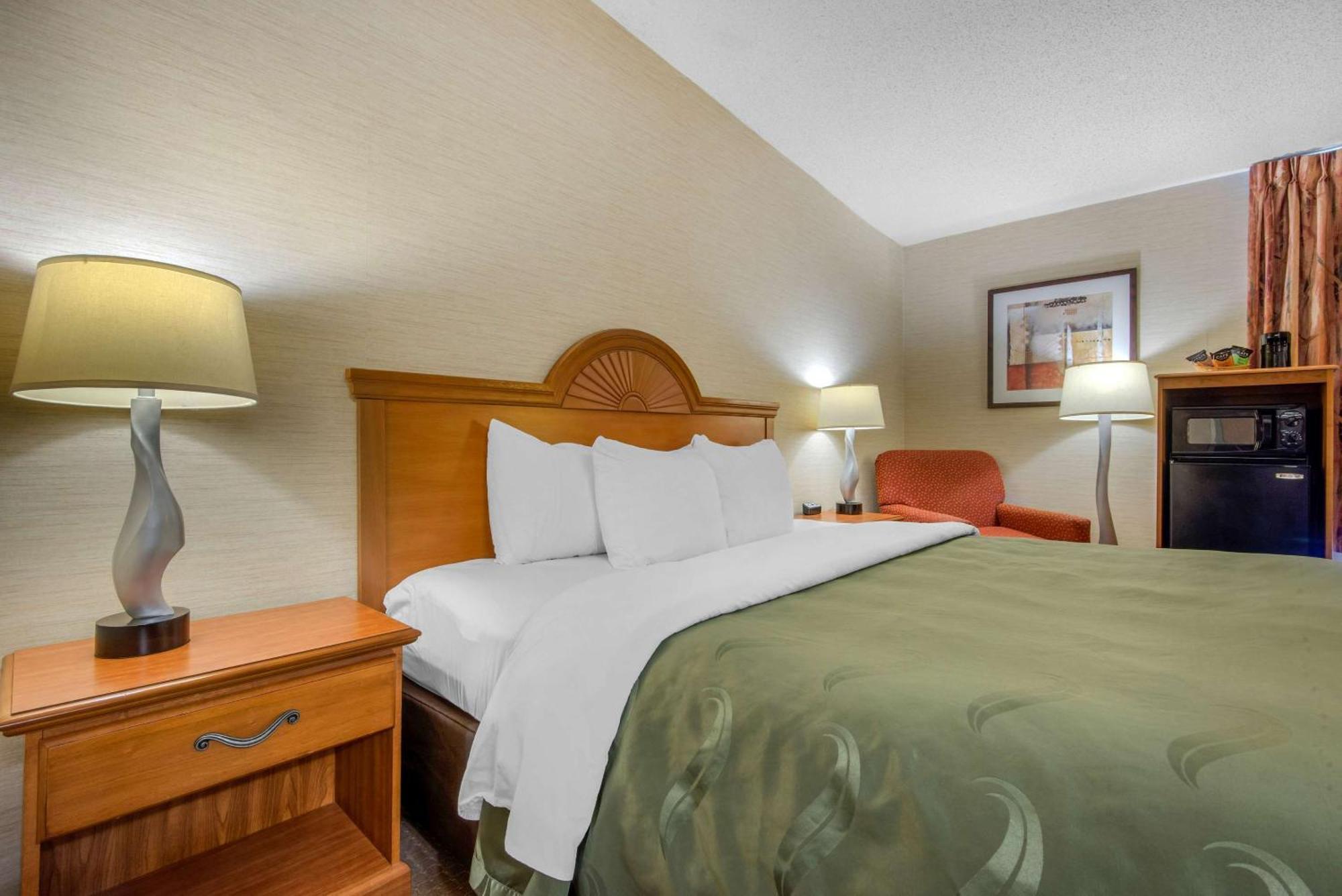 Quality Inn & Suites Mansfield Eksteriør bilde